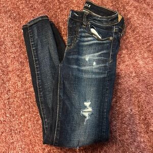 Never worn American Eagle size 00 skinny jeans superstretch